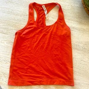 Lululemon workout tank top.
